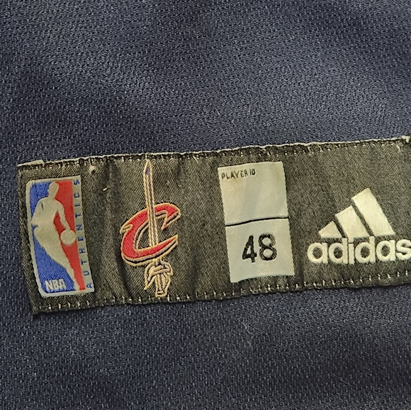 Cleveland Cavaliers LeBron James - Alternate (2005-10) - 48 - Picture 4 of 8